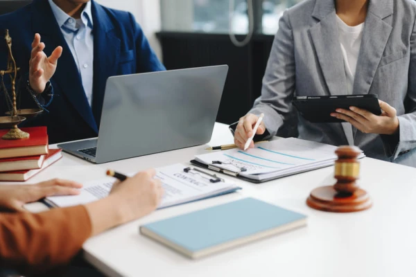 Imagem 5 da galeria de EMPRESARIAL